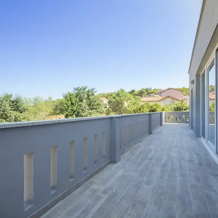 Bright With 5 Bedrooms In Pomer, With Private Pool, Enclosed Gar *